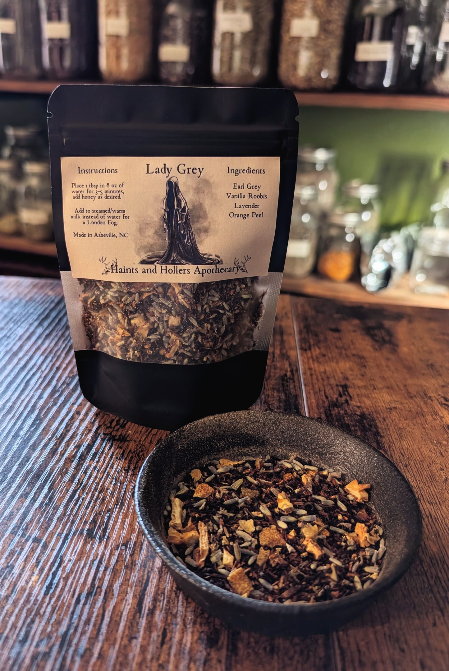 Lady Grey (Lady in White) Tea Blend